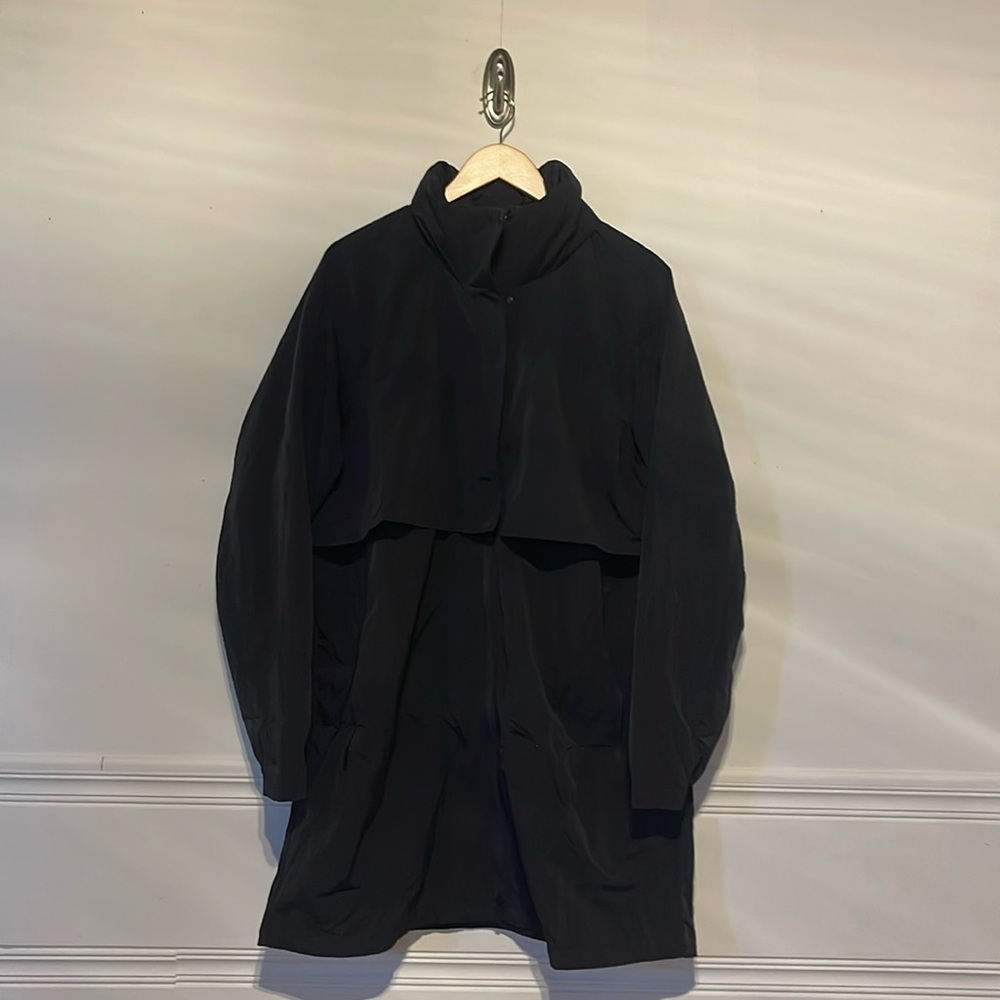 Lululemon Mid Length Waterproof Utility Jacket.  14.  Black.  Worn Once.